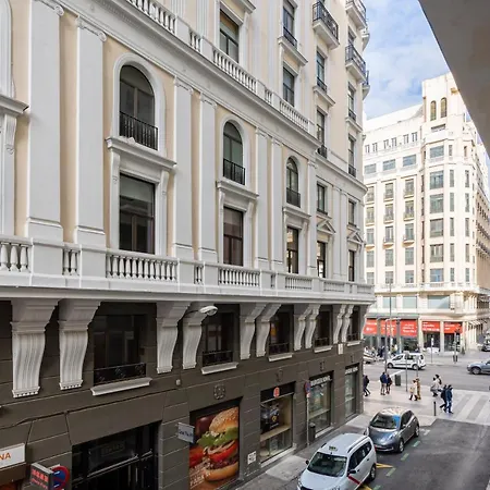 Room Plaza Espana-2